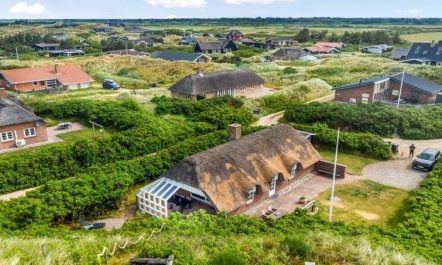 'Pia' - 400m from the sea 2