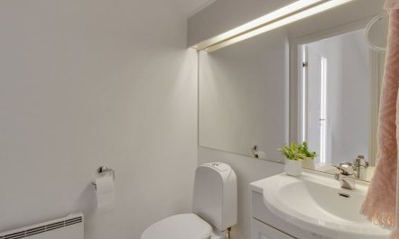 'Vinny' - 1.2km from the sea 7