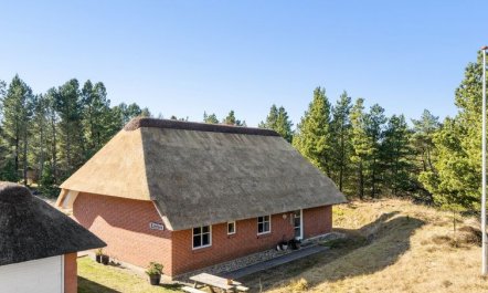 'Harpa' - 2.5km from the sea 5