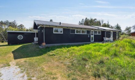 'Resi' - 400m from the sea