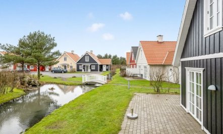 'Folkmar' - 800m from the sea 3