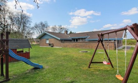 'Aurelia' - 500m to the fjord