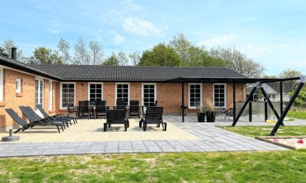 'Alfrida' - 1.5km from the sea