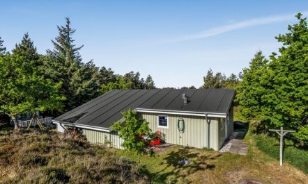 'Karlotta' - 2.2km from the sea 7