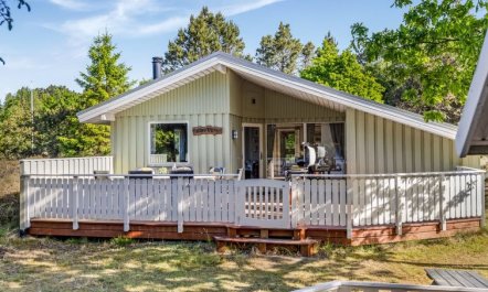 'Karlotta' - 2.2km from the sea 4