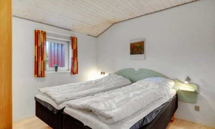 'Asdis' - 2.8km from the sea 5