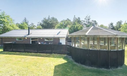 'Elinbjörn' - 1km from the sea 3