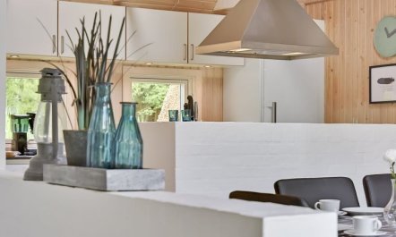 'Ellanor' - 1km from the sea 3