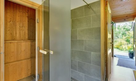 'Jorina' - 700m to the fjord 4