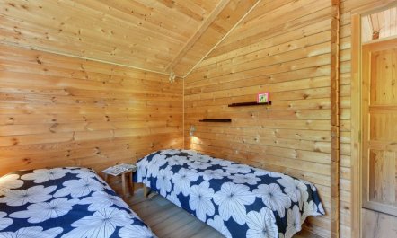 'Jorina' - 700m to the fjord 3