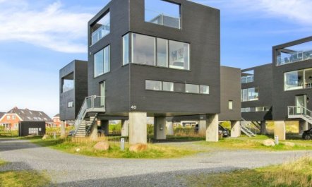 'Stefani' - 2km from the sea