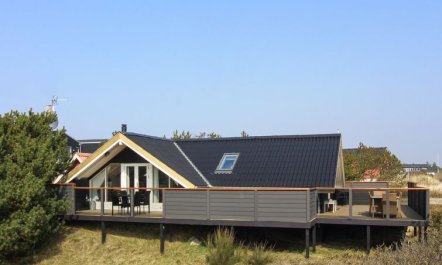 'Josie' - 200m from the sea 2