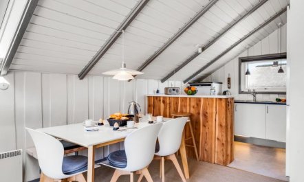 'Halda' - 300m from the sea 5