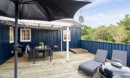 'Swana' - 550m from the sea 6