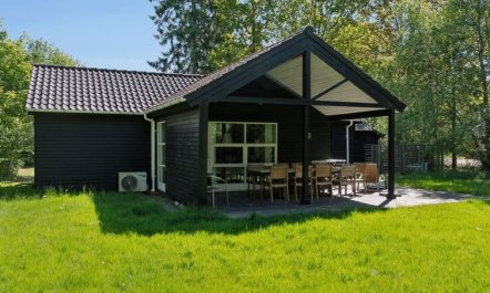 'Tomine' - 40km to the fjord