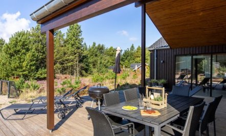 'Heidi' - 1km from the sea 5