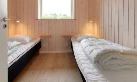 'Anuk' - 2.3km from the sea 6