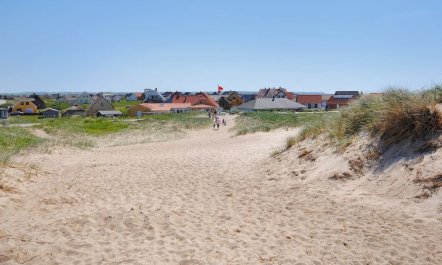 'Tofan' - 100m to the fjord 7