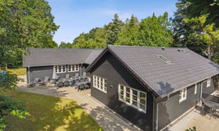 'Jalina' - 200m from the sea