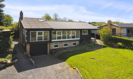 'Sölvy' - 300m from the sea