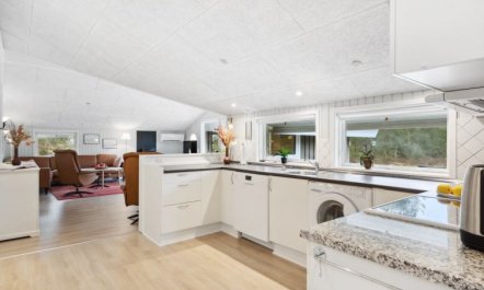 'Keke' - 2.5km from the sea 5