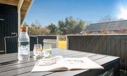 'Germaine' - 1.2km from the sea 7