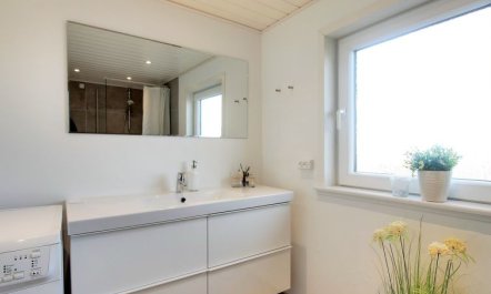 'Ute' - 200m from the sea 4