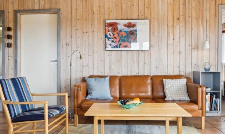 'Fiona' - 800m from the sea 4