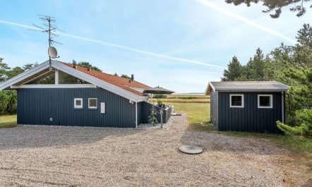 'Eltje' - 4km from the sea 2