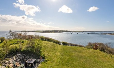 'Nielsen' - 30m to the fjord 7