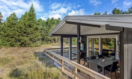 'Sigrun' - 4km from the sea 7