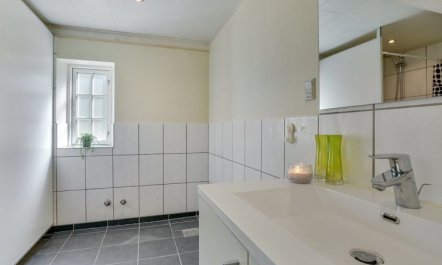 'Gudmund' - 3.9km from the sea 7