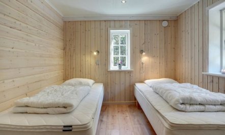 'Gudmund' - 3.9km from the sea 5