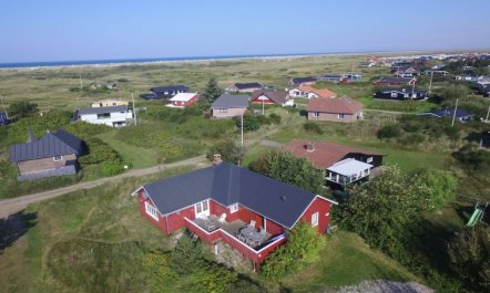 'Ahnandia' - 500m from the sea