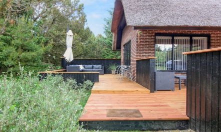 'Gunkil' - 800m from the sea 7