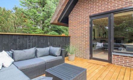 'Gunkil' - 800m from the sea 5