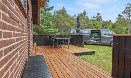 'Gunkil' - 800m from the sea 2