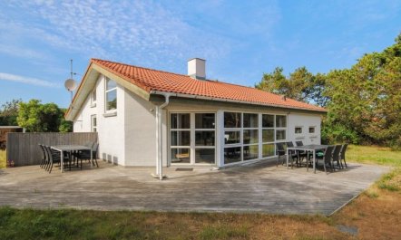 'Konrad' - 400m from the sea