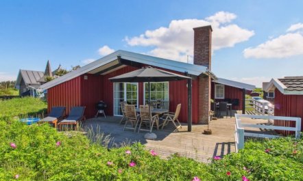 'Kalf' - 400m from the sea