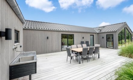 'Antonette' - 1.8km from the sea 2