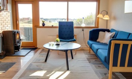 'Legolas' - 50m from the sea 1