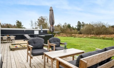 'Emilia' - 1.8km from the sea 1