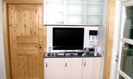 'Jul' - 900m from the sea 2