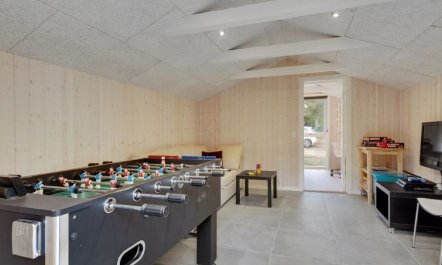 'Solgunn' - 900m from the sea 4