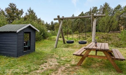 'Emmi' - 2.5km from the sea 4