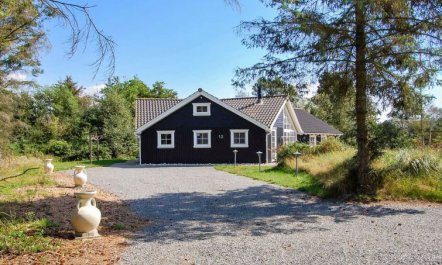 'Femmy' - 500m from the sea 4