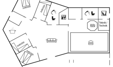 'Femmy' - 500m from the sea 1