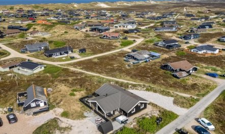 'Sibyll' -  from the sea 7