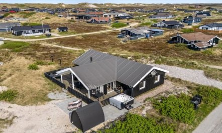 'Sibyll' -  from the sea 6