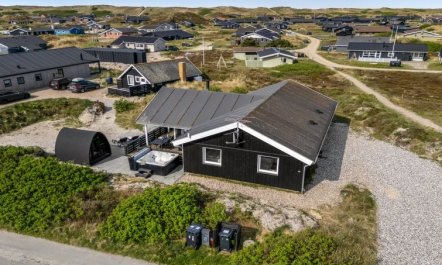 'Sibyll' -  from the sea 5